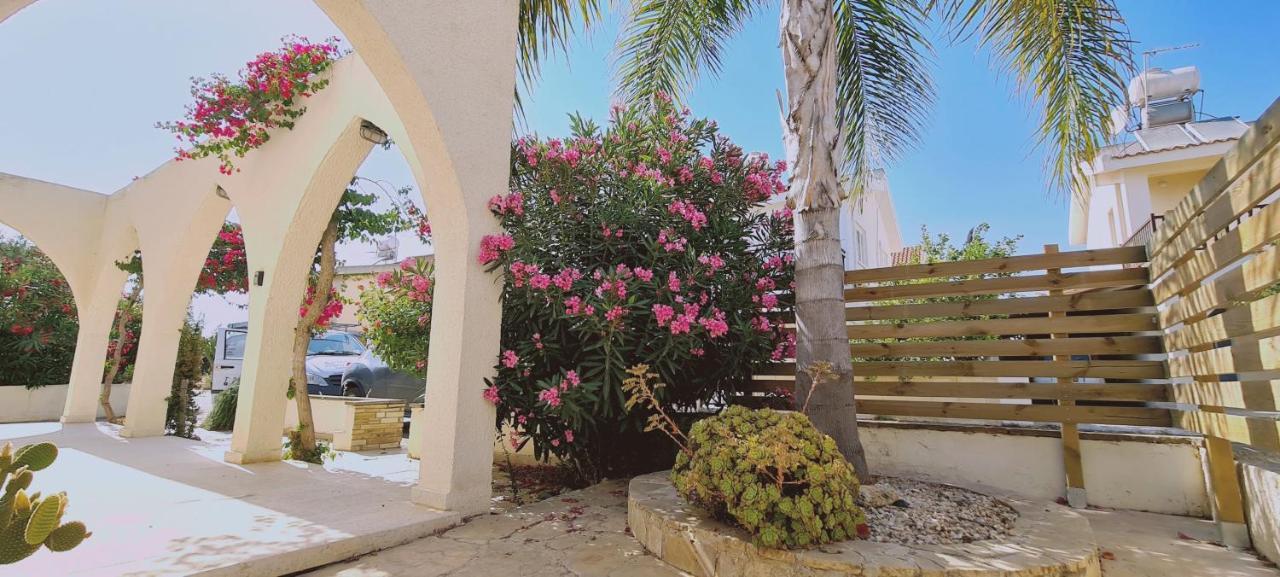 Stay Swallow'S Nest Villa Ayia Napa Eksteriør billede