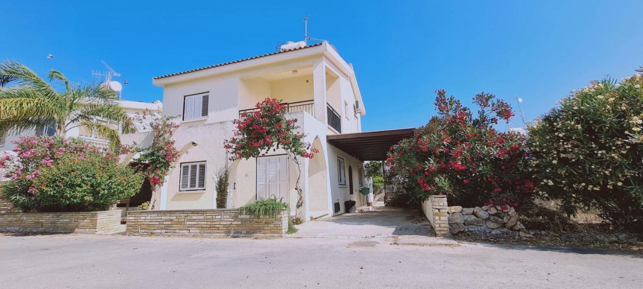 Stay Swallow'S Nest Villa Ayia Napa Eksteriør billede